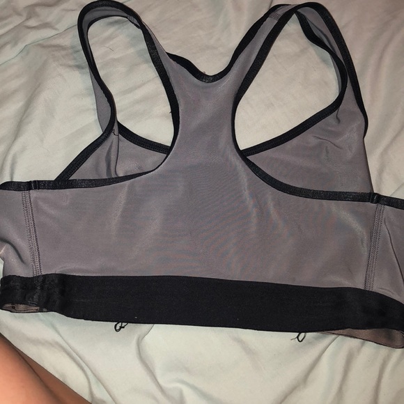 Under Armour Sports Bra - Picture 2 of 2